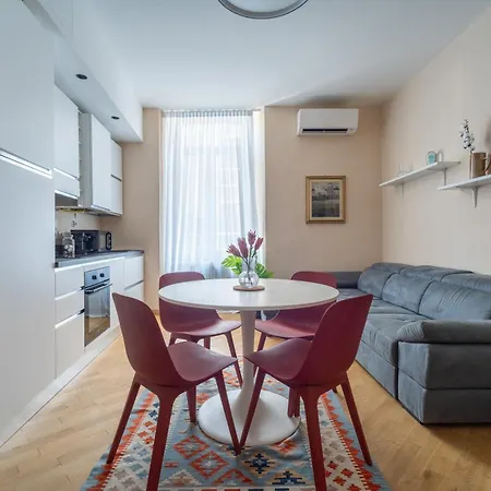 Al Donni Aircon Center Apartment Bergamo