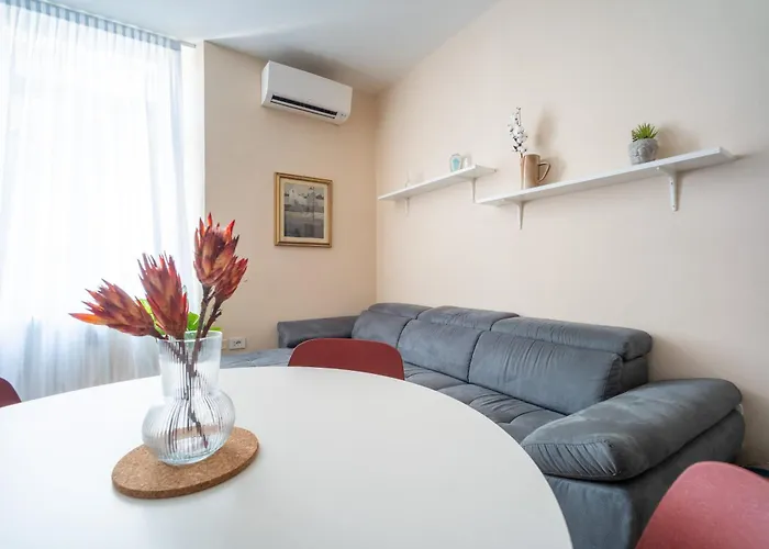 Daire Al Donni Aircon Center