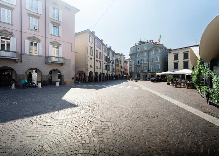 Al Donni Aircon Center Apartment Bergamo